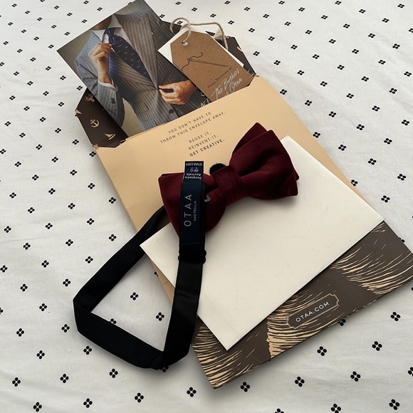 Burgundy mens bow pre-tied - Picture 7 of 7